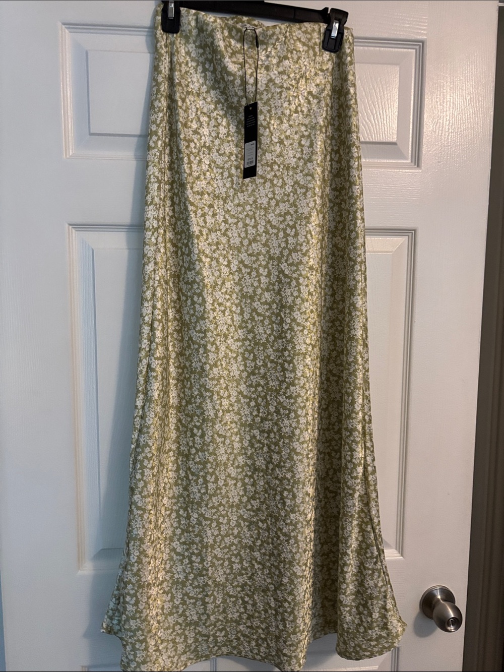 Fashion Nova Light Sage Floral Maxi Skirt